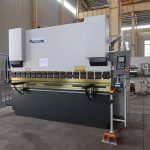 voet bedryfstelsel hidrouliese platmetaal cnc persrem, spesifikasie borddrukrem